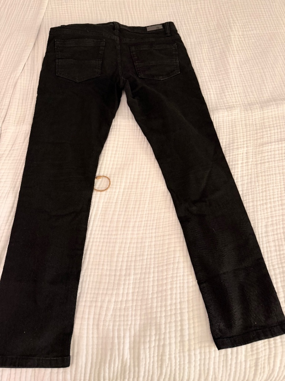 Free planet jeans